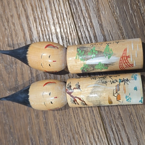 SHOWA RETRO KOKESHI DOLL ARIMA BRUSH PAIR.#7522